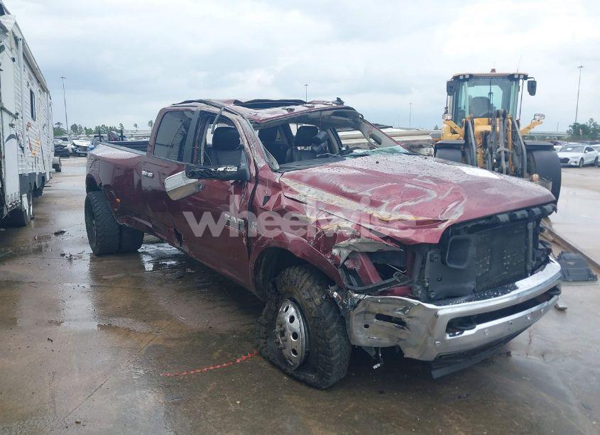 2018 Ram 3500 LARAMIE 4X4 8' BOX (VIN 3C63RRJL9JG112042) main photo