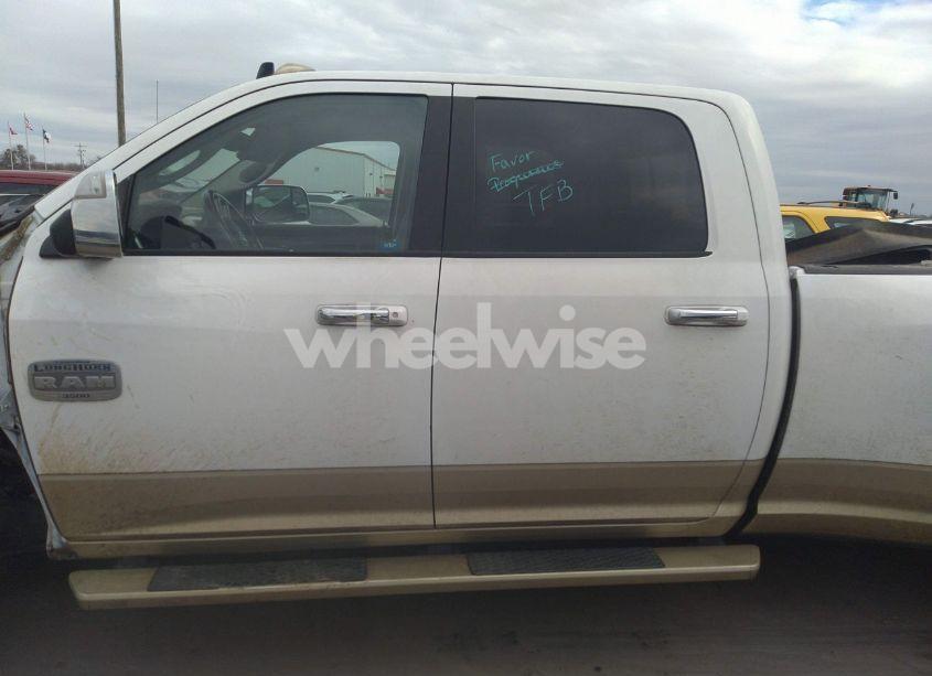 Photo 16 of 2016 Ram 3500 LONGHORN (VIN 3C63RRKL0GG108212)