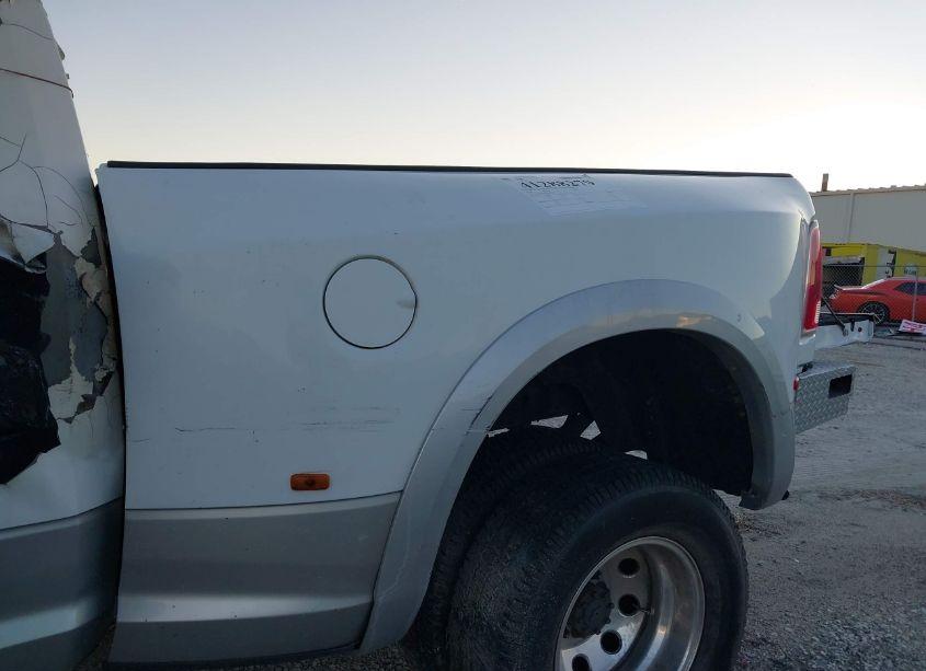 Photo 12 of 2014 Ram 3500 LARAMIE (VIN 3C63RRML1EG232905)