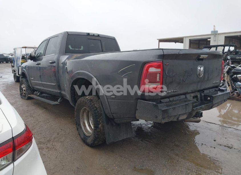 Photo 3 of 2019 Ram 3500 LIMITED 4X4 8' BOX (VIN 3C63RRRL2KG660910)