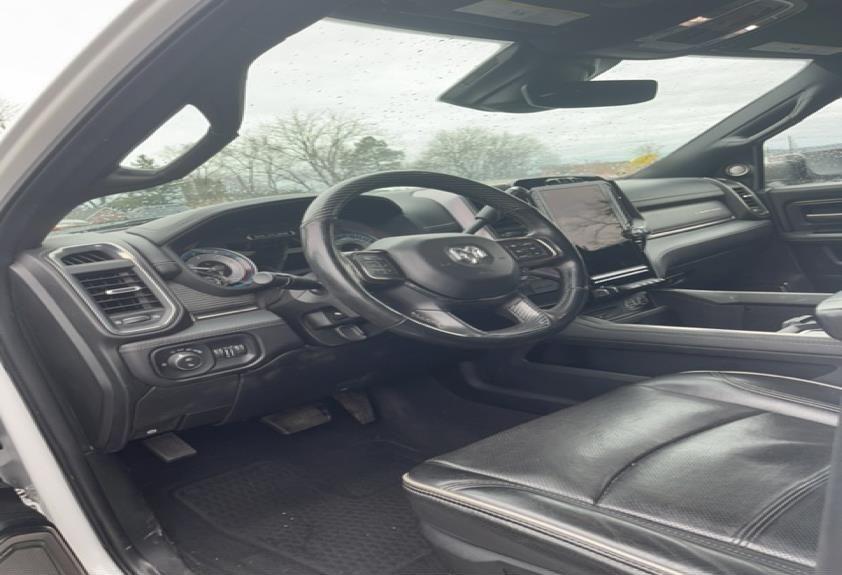 Photo 14 of 2019 Ram 3500 LIMITED 4X4 8' BOX (VIN 3C63RRRL5KG719481)