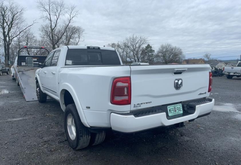 Photo 3 of 2019 Ram 3500 LIMITED 4X4 8' BOX (VIN 3C63RRRL5KG719481)