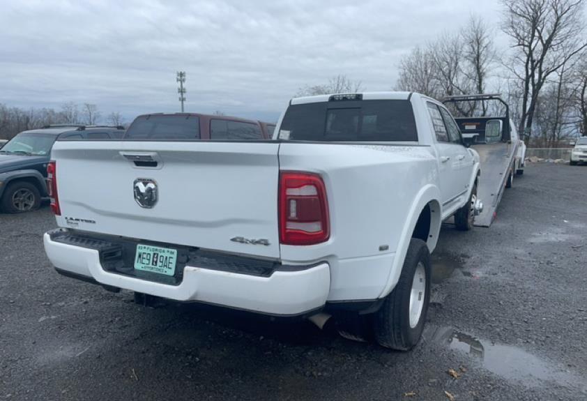 Photo 4 of 2019 Ram 3500 LIMITED 4X4 8' BOX (VIN 3C63RRRL5KG719481)