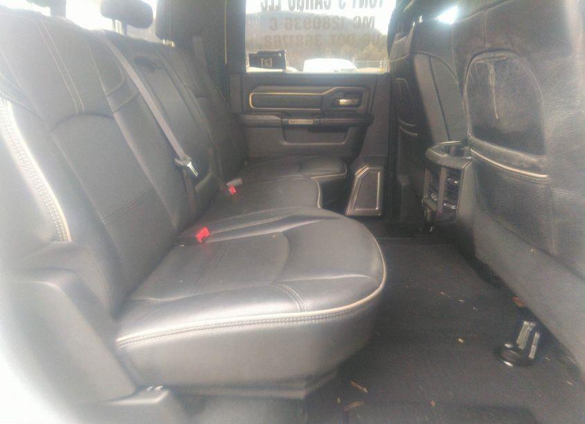 Photo 7 of 2019 Ram 3500 LIMITED 4X4 8' BOX (VIN 3C63RRRL5KG719481)