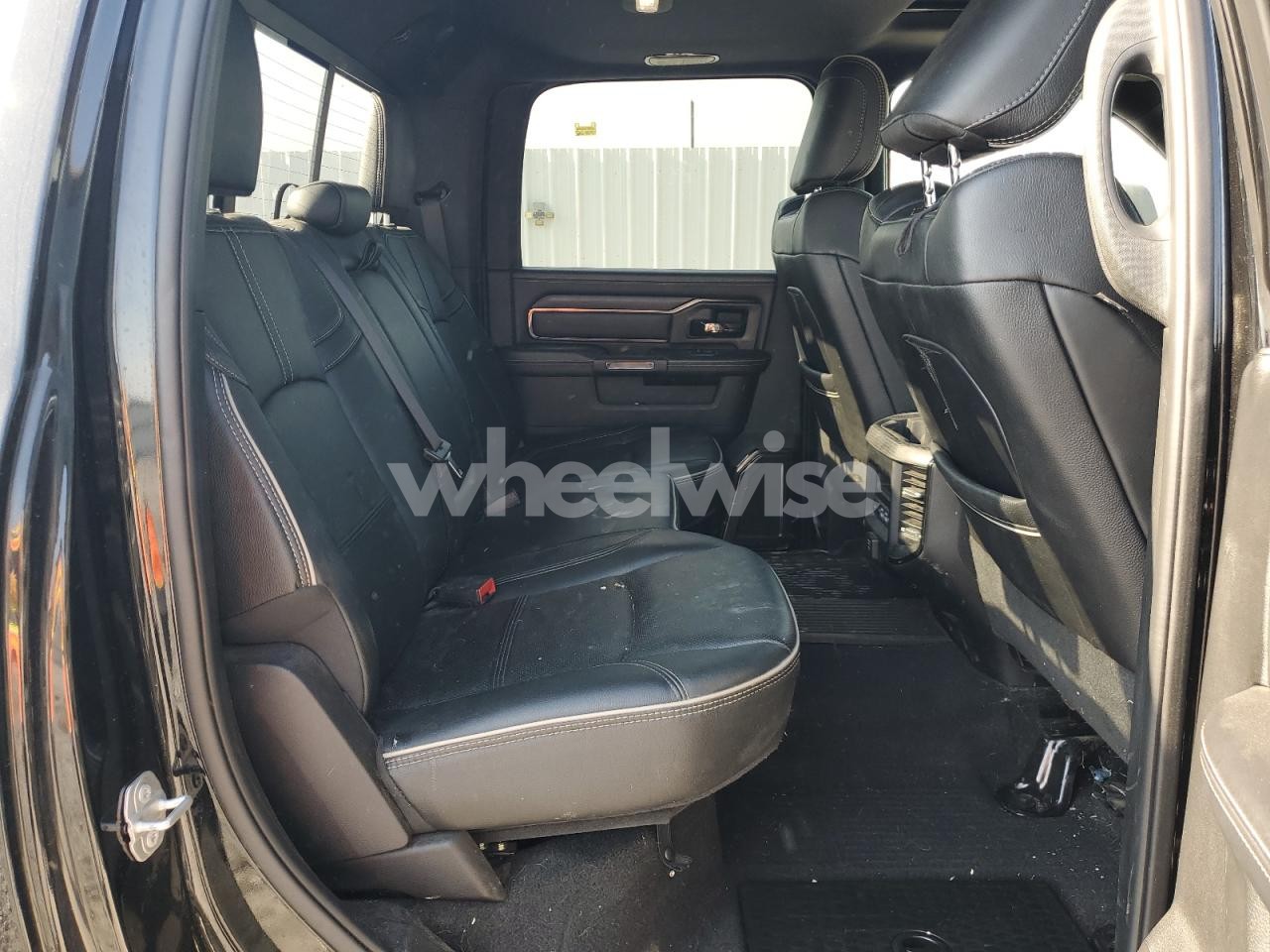 Photo 11 of 2023 RAM 3500 LIMITED (VIN 3C63RRRL8PG515829)