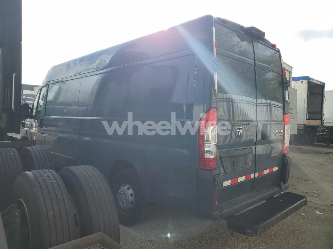 Photo 2 of 2021 RAM PROMASTER 3500 3500 HIGH (VIN 3C6FRVJG7ME501223)