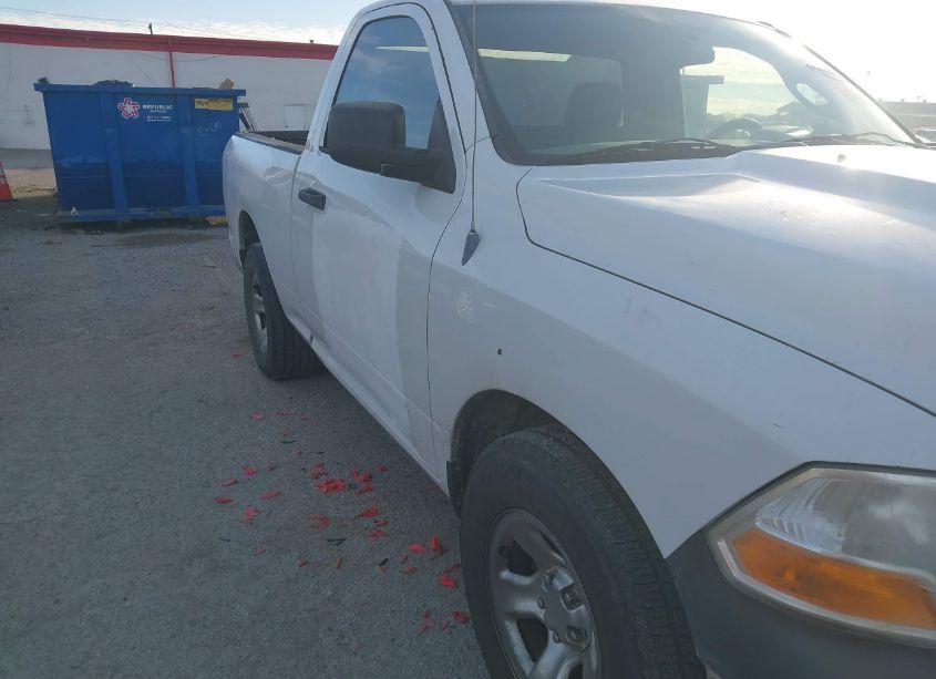 2012 Ram 1500 ST (VIN 3C6JD6AP7CG277372) main photo