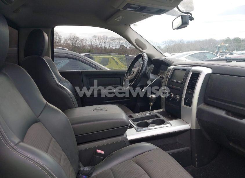 Photo 5 of 2012 Ram 1500 SPORT (VIN 3C6JD7CT7CG160052)