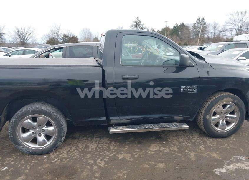 Photo 13 of 2019 Ram 1500 CLASSIC TRADESMAN 4X2 6'4 BOX (VIN 3C6JR6AG1KG501168)