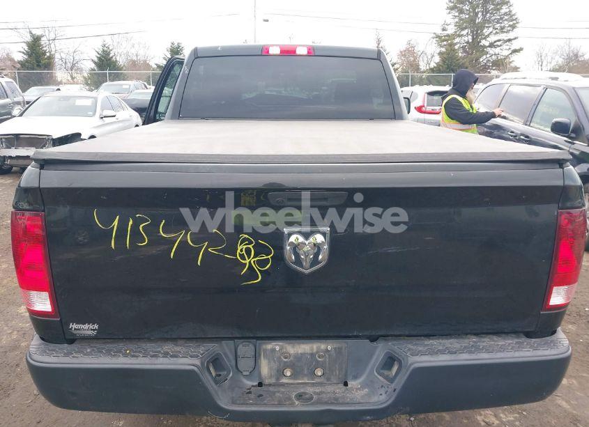 Photo 16 of 2019 Ram 1500 CLASSIC TRADESMAN 4X2 6'4 BOX (VIN 3C6JR6AG1KG501168)