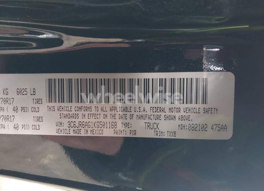 Photo 9 of 2019 Ram 1500 CLASSIC TRADESMAN 4X2 6'4 BOX (VIN 3C6JR6AG1KG501168)