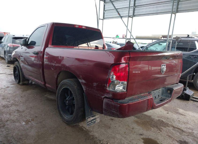 Photo 3 of 2016 Ram 1500 EXPRESS (VIN 3C6JR6AG3GG209805)