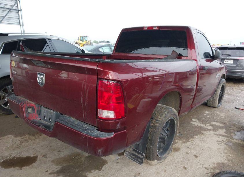 Photo 4 of 2016 Ram 1500 EXPRESS (VIN 3C6JR6AG3GG209805)