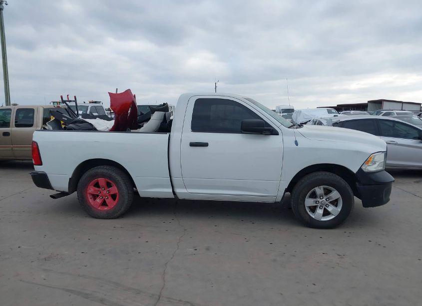 Photo 14 of 2014 Ram 1500 TRADESMAN (VIN 3C6JR6AG5EG111288)