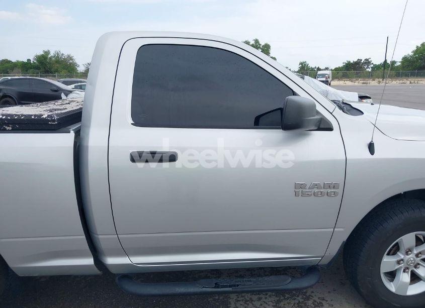 Photo 13 of 2015 Ram 1500 EXPRESS (VIN 3C6JR6AG5FG632903)