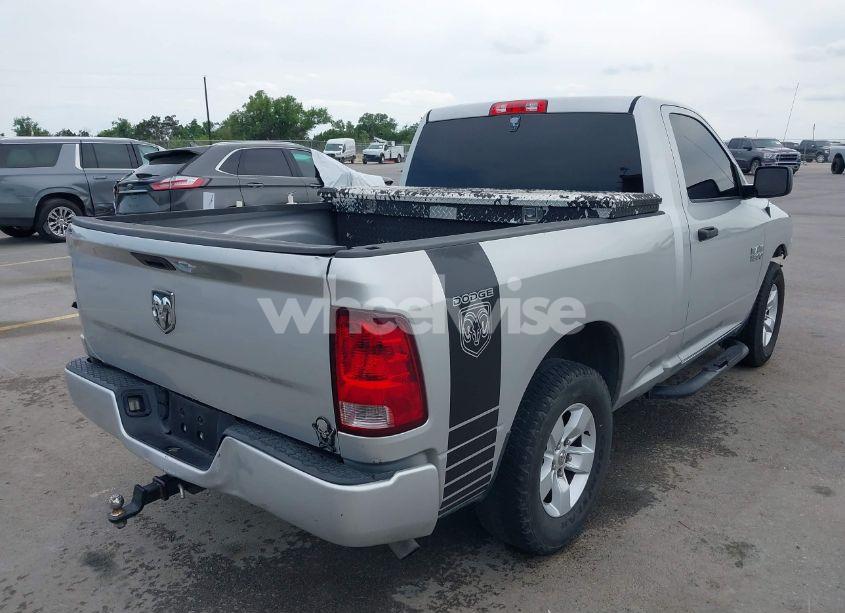 Photo 4 of 2015 Ram 1500 EXPRESS (VIN 3C6JR6AG5FG632903)