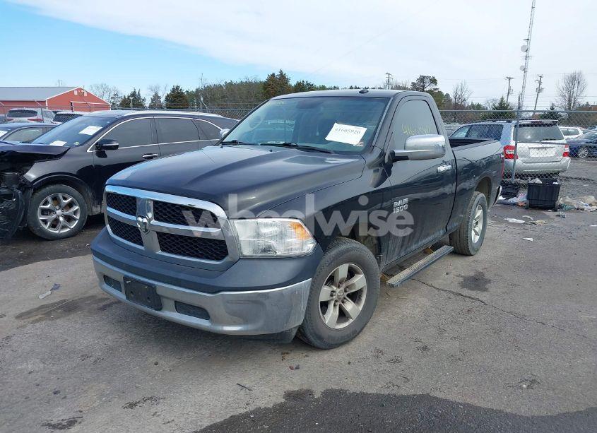 Photo 2 of 2016 Ram 1500 TRADESMAN (VIN 3C6JR6AG5GG300722)