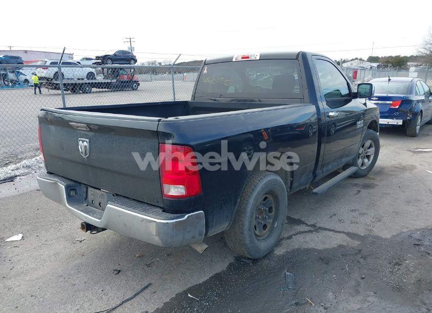 Photo 4 of 2016 Ram 1500 TRADESMAN (VIN 3C6JR6AG5GG300722)