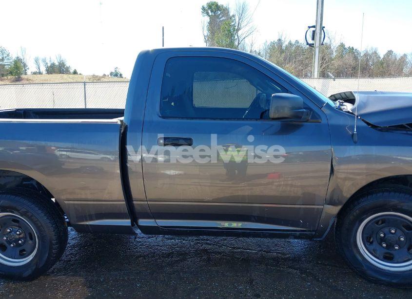 Photo 14 of 2018 Ram 1500 TRADESMAN 4X2 6'4 BOX (VIN 3C6JR6AG5JG238391)