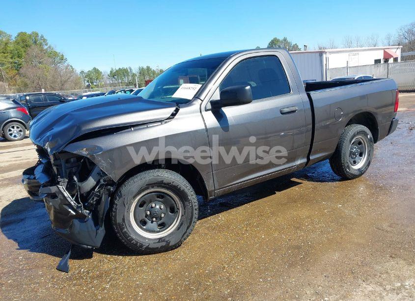 Photo 2 of 2018 Ram 1500 TRADESMAN 4X2 6'4 BOX (VIN 3C6JR6AG5JG238391)