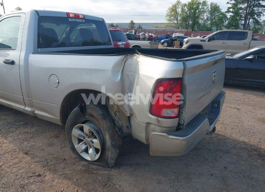 Photo 6 of 2018 Ram 1500 TRADESMAN 4X2 6'4 BOX (VIN 3C6JR6AG8JG238417)