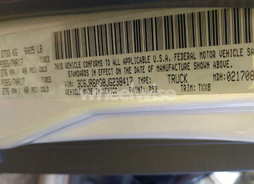Photo 9 of 2018 Ram 1500 TRADESMAN 4X2 6'4 BOX (VIN 3C6JR6AG8JG238417)
