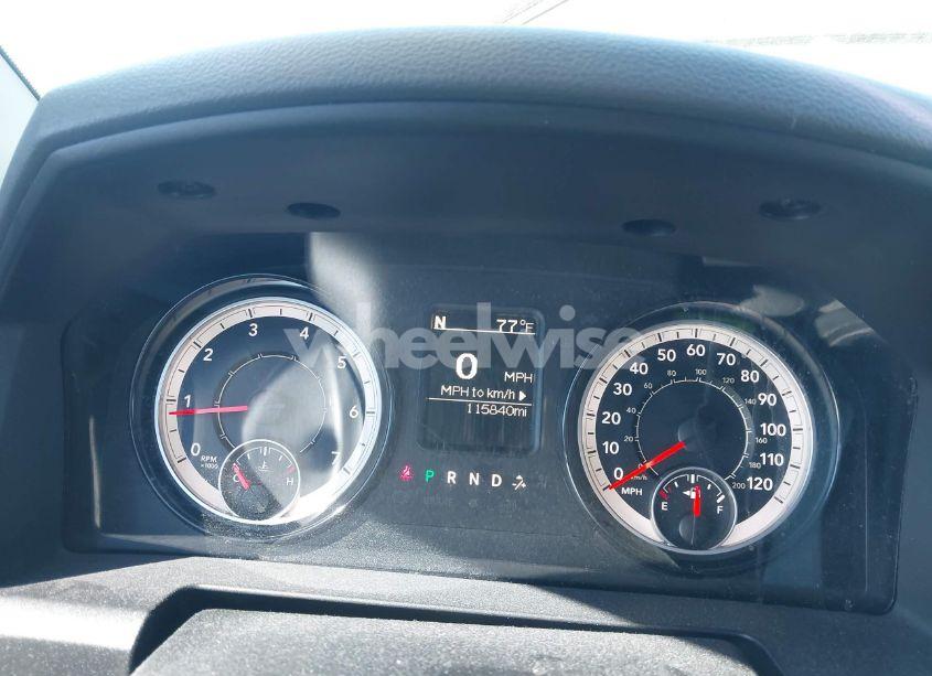 Photo 7 of 2018 Ram 1500 EXPRESS 4X2 6'4 BOX (VIN 3C6JR6AG9JG195383)