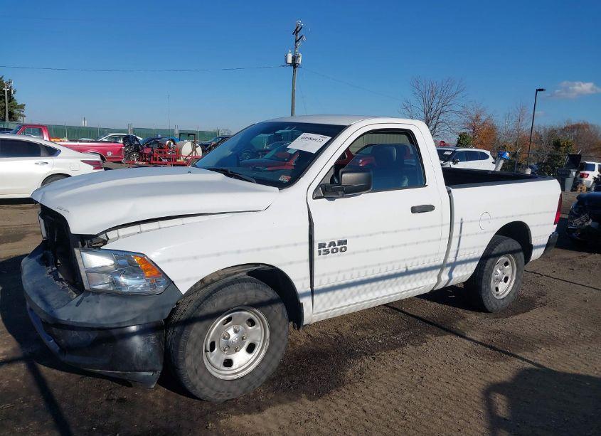 Photo 15 of 2017 Ram 1500 TRADESMAN 4X2 6'4 BOX (VIN 3C6JR6AGXHG642376)