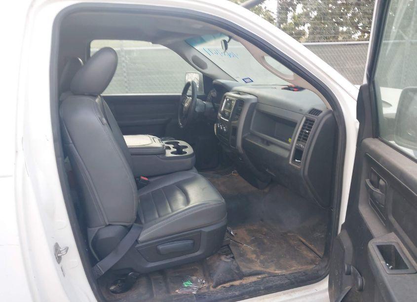 Photo 5 of 2013 Ram 1500 TRADESMAN (VIN 3C6JR6AP5DG572490)