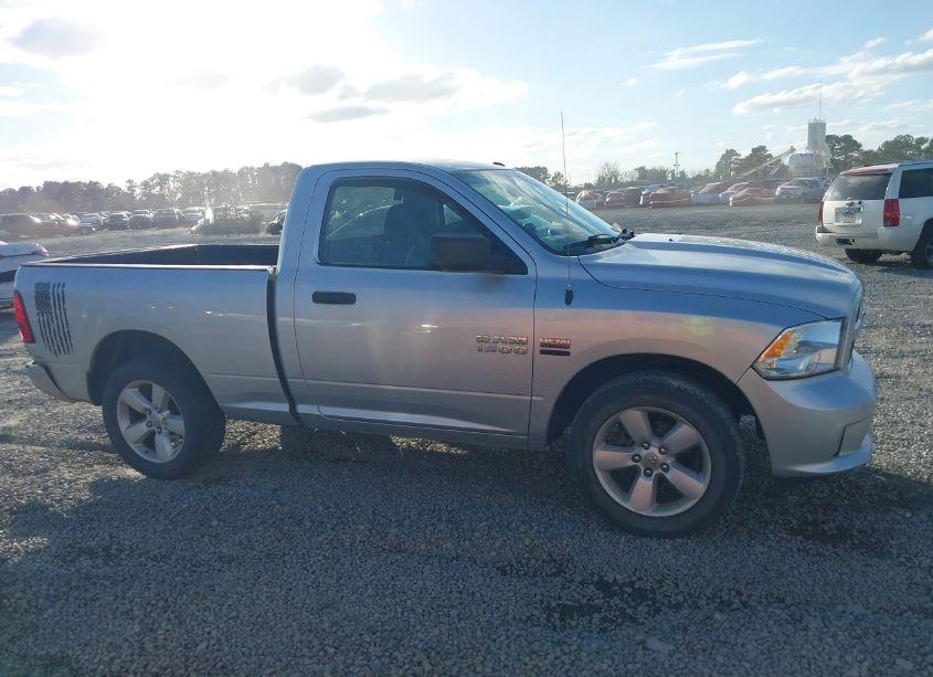 Photo 13 of 2014 Ram 1500 EXPRESS (VIN 3C6JR6AT1EG148819)