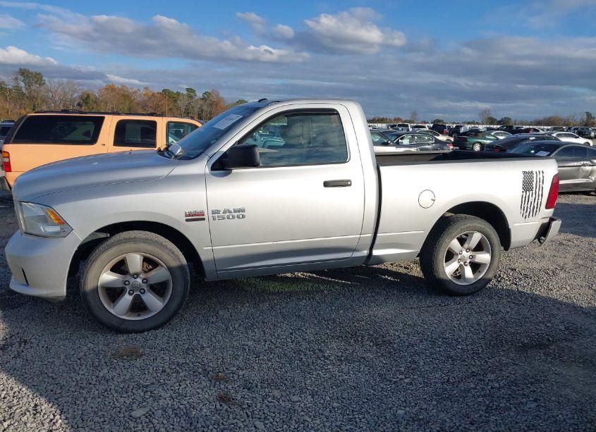 Photo 14 of 2014 Ram 1500 EXPRESS (VIN 3C6JR6AT1EG148819)