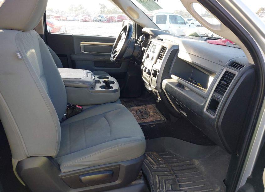 Photo 5 of 2014 Ram 1500 EXPRESS (VIN 3C6JR6AT1EG148819)