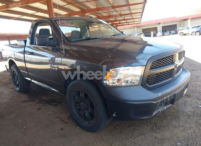 2017 Ram 1500 TRADESMAN 4X2 6'4 BOX (VIN 3C6JR6AT1HG542521) main photo