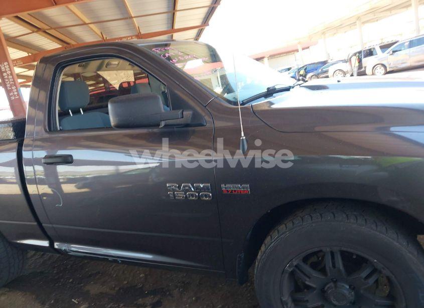 Photo 13 of 2017 Ram 1500 TRADESMAN 4X2 6'4 BOX (VIN 3C6JR6AT1HG542521)