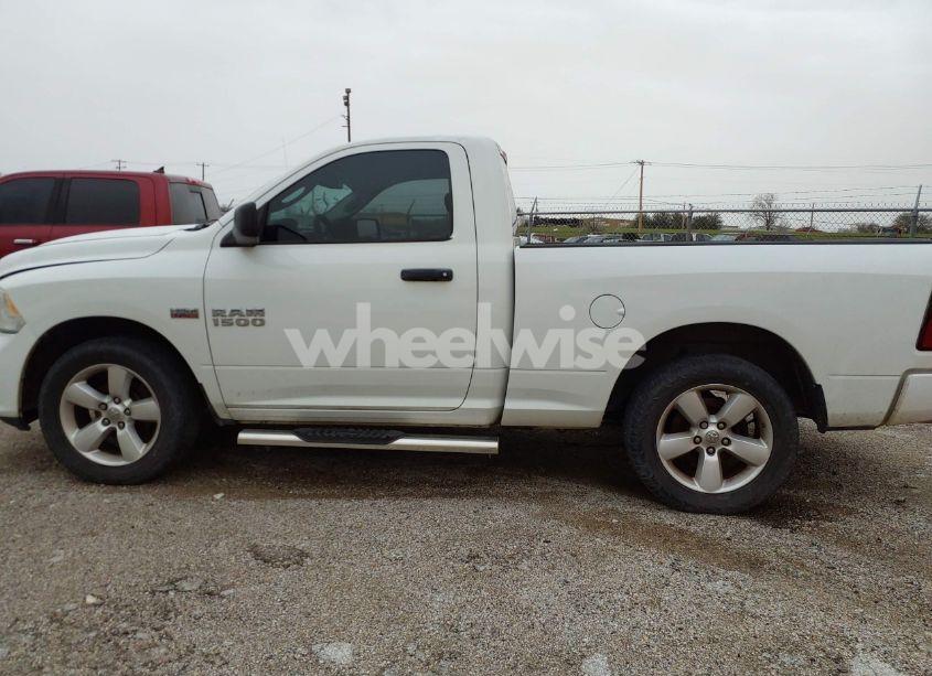 Photo 14 of 2013 Ram 1500 EXPRESS (VIN 3C6JR6AT2DG530856)