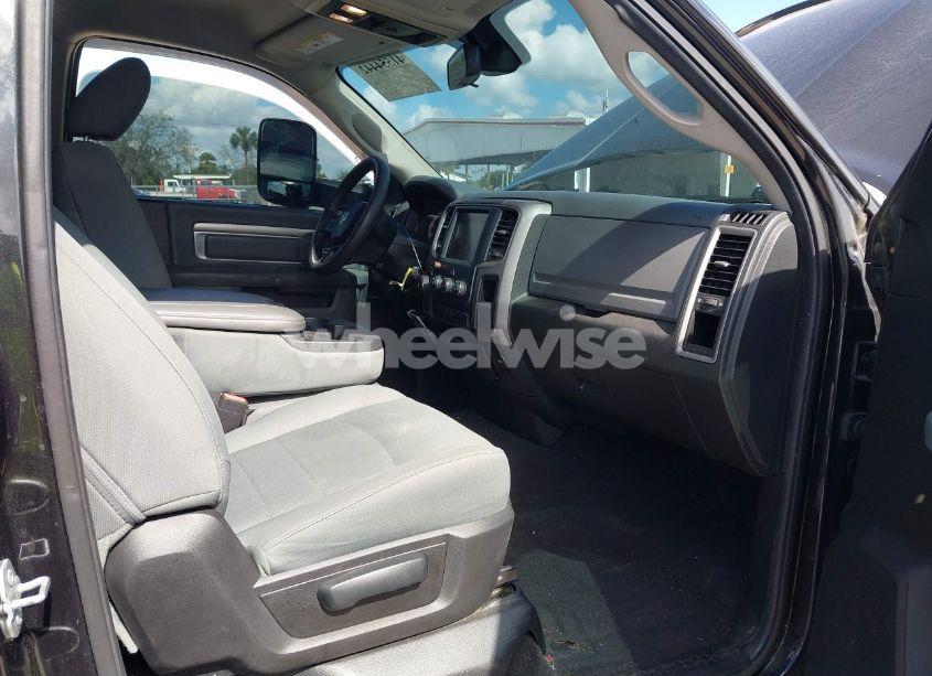 Photo 5 of 2016 Ram 1500 EXPRESS (VIN 3C6JR6AT2GG153854)