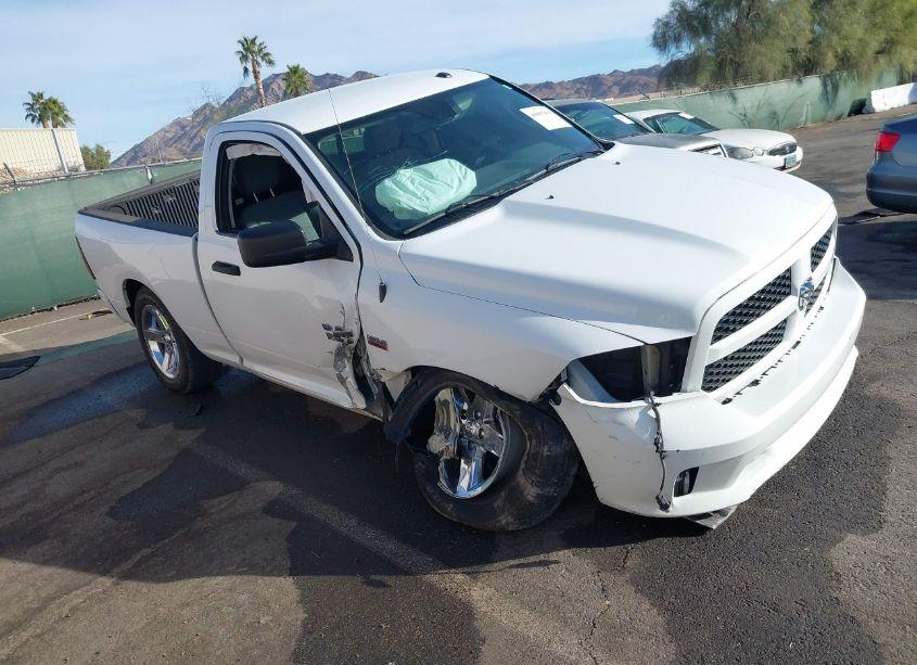 2014 Ram 1500 EXPRESS (VIN 3C6JR6AT4EG248106) main photo