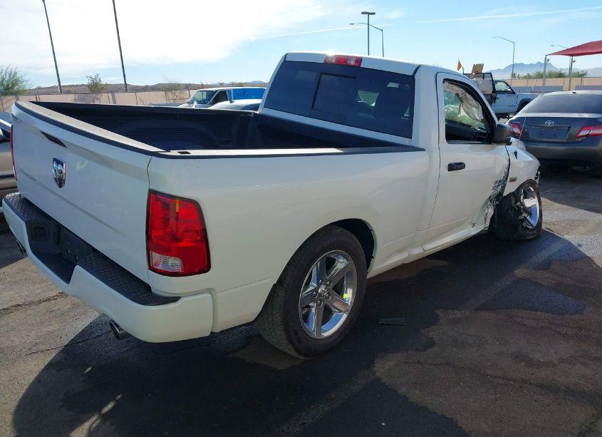 Photo 4 of 2014 Ram 1500 EXPRESS (VIN 3C6JR6AT4EG248106)