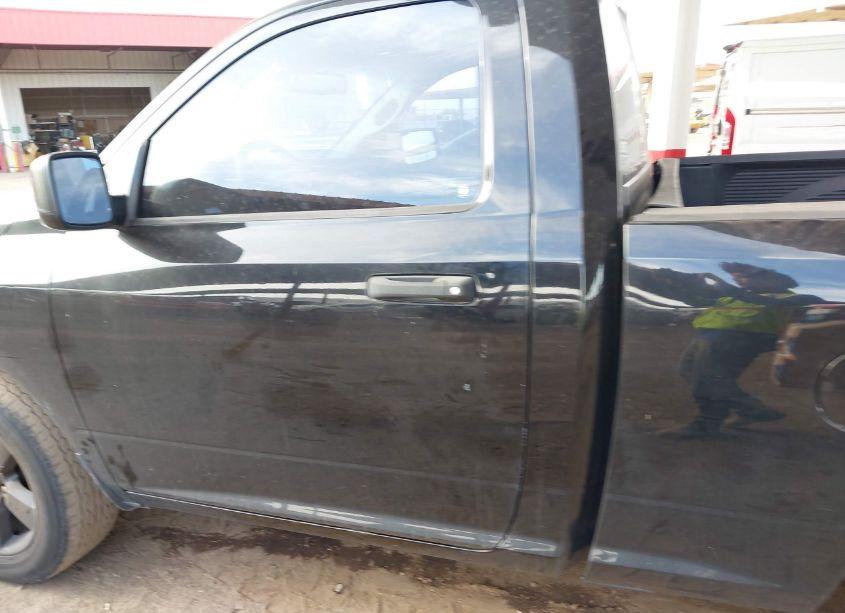 Photo 14 of 2014 Ram 1500 EXPRESS (VIN 3C6JR6AT4EG274821)