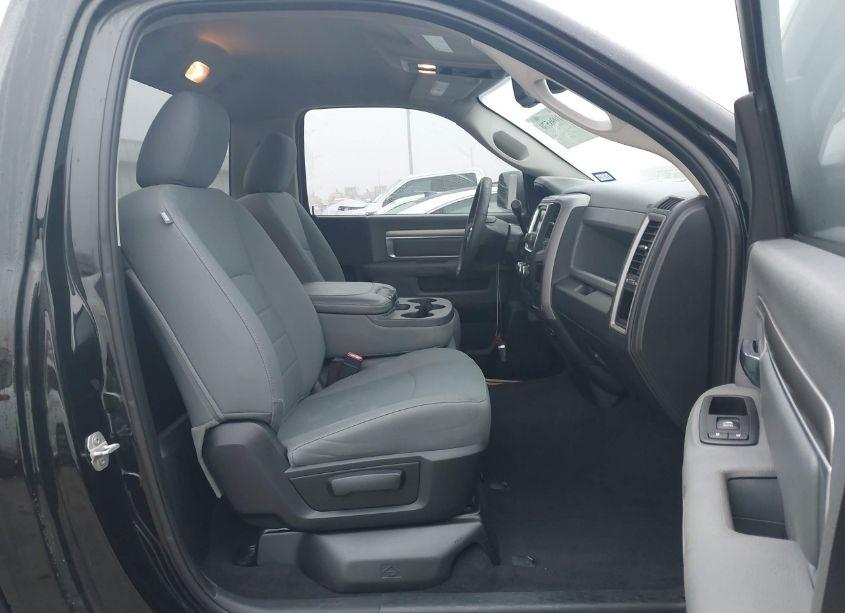 Photo 5 of 2014 Ram 1500 EXPRESS (VIN 3C6JR6AT4EG316582)