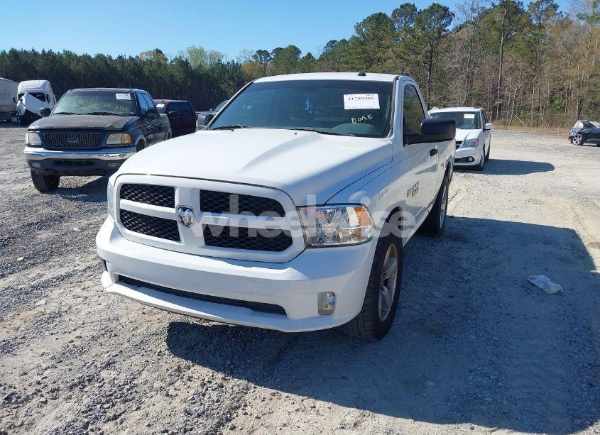 Photo 2 of 2014 Ram 1500 EXPRESS (VIN 3C6JR6AT6EG205581)