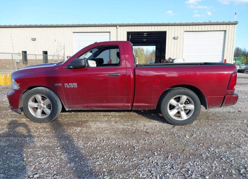 Photo 14 of 2014 Ram 1500 EXPRESS (VIN 3C6JR6AT8EG256872)