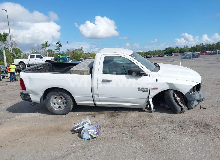 Photo 13 of 2019 Ram 1500 CLASSIC TRADESMAN 4X2 6'4 BOX (VIN 3C6JR6AT9KG585690)
