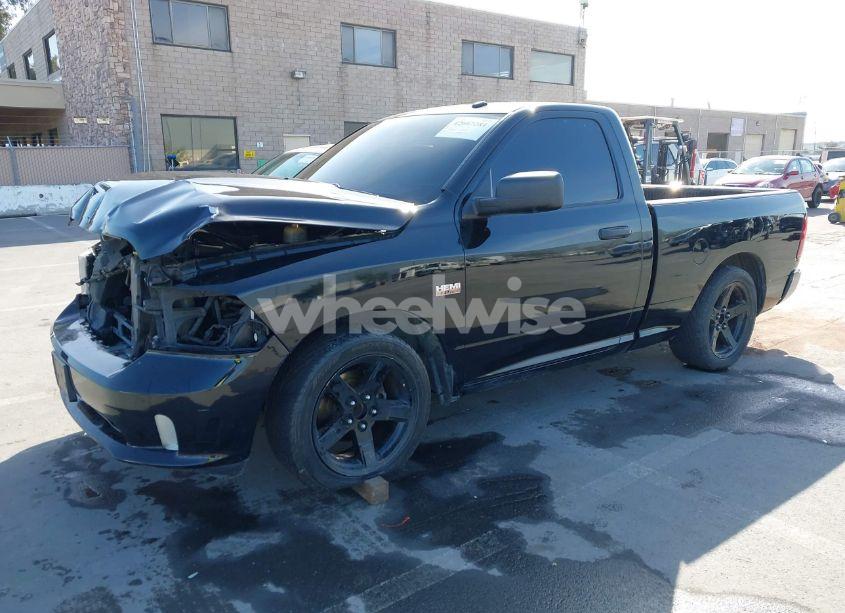 Photo 2 of 2014 Ram 1500 EXPRESS (VIN 3C6JR6ATXEG192303)