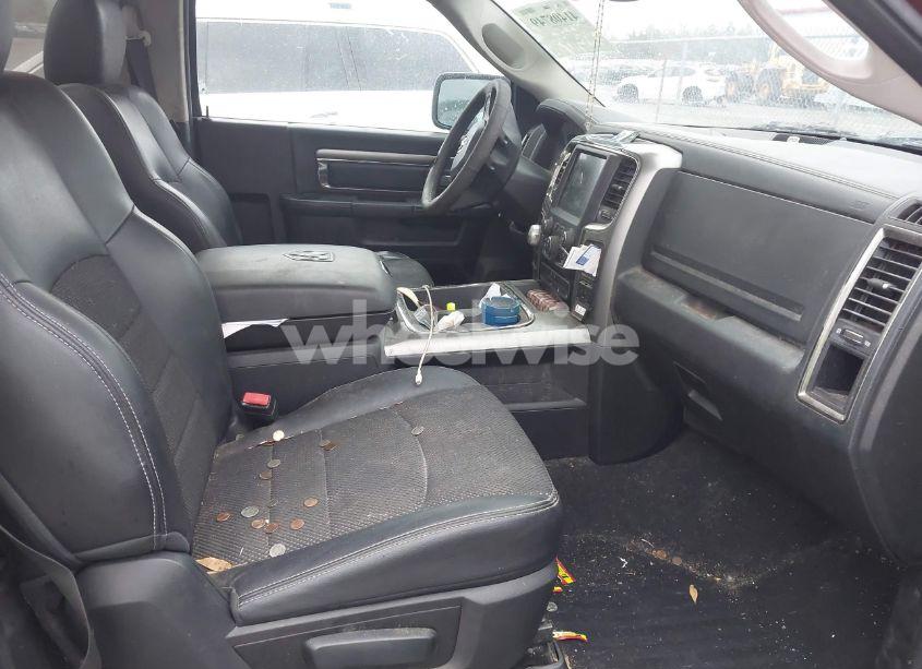 Photo 5 of 2016 Ram 1500 SPORT (VIN 3C6JR6CT1GG258818)