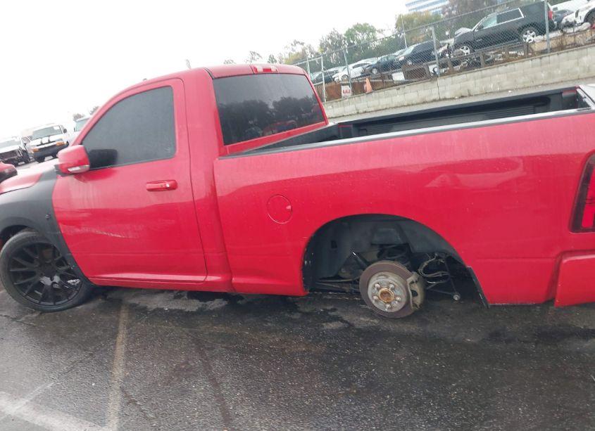 Photo 14 of 2018 Ram 1500 (VIN 3C6JR6CT6JG255422)