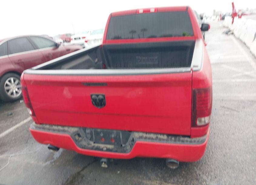 Photo 16 of 2018 Ram 1500 (VIN 3C6JR6CT6JG255422)