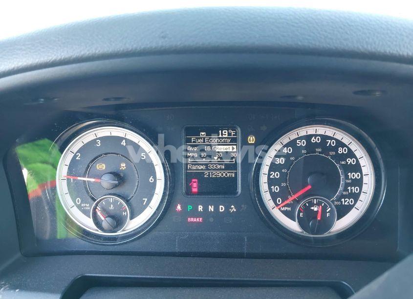 Photo 15 of 2019 Ram 1500 CLASSIC TRADESMAN 4X2 8' BOX (VIN 3C6JR6DG0KG512237)