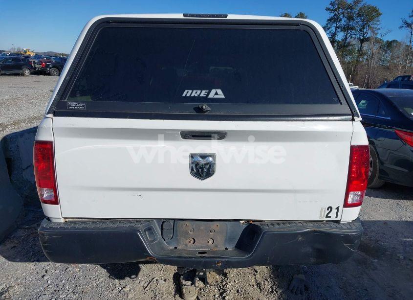 Photo 16 of 2019 Ram 1500 CLASSIC TRADESMAN 4X2 8' BOX (VIN 3C6JR6DG0KG512237)