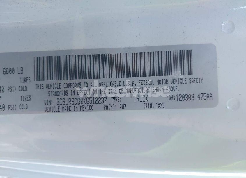 Photo 9 of 2019 Ram 1500 CLASSIC TRADESMAN 4X2 8' BOX (VIN 3C6JR6DG0KG512237)